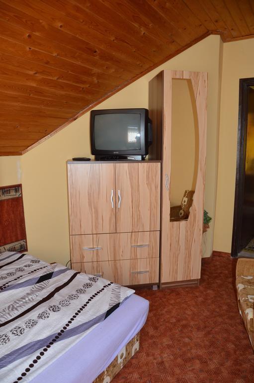 Apartman Anikó Vendégház Harkány Habitación foto